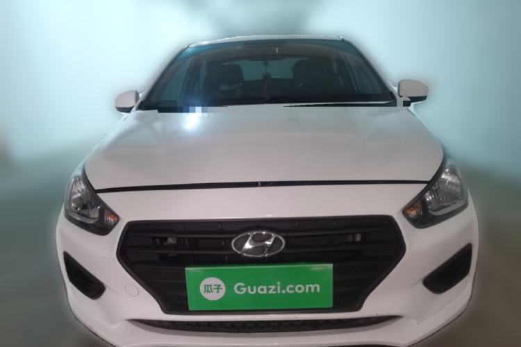 Used Hyundai Verna (older generation) 2020 1.4L Manual GL Refreshed Edition Front