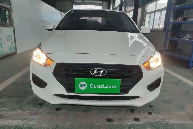Used Hyundai Verna (older generation) 2020 1.4L Manual GL Refreshed Edition Front