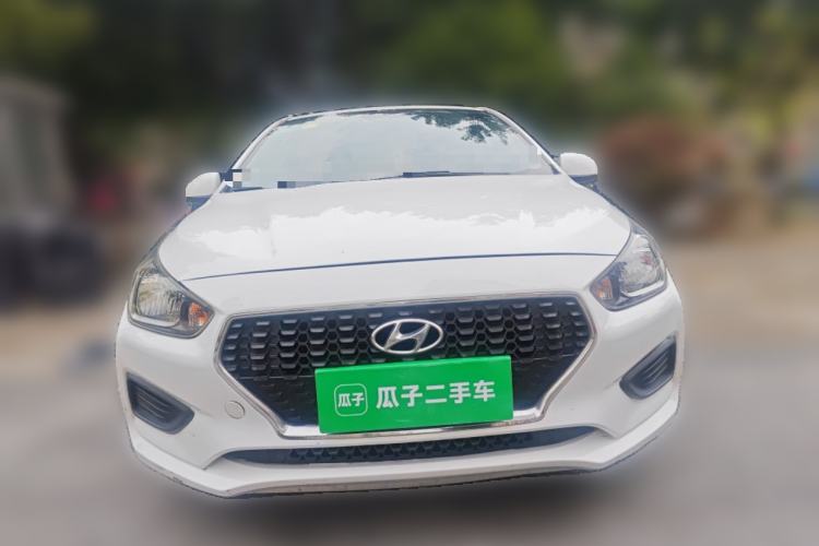 Used Hyundai Verna (older generation) 2020 1.4L Manual GL Refreshed Edition Front