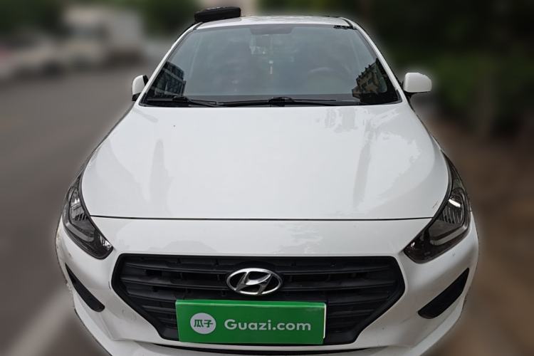 Used Hyundai Verna (older generation) 2020 1.4L Manual GL Refreshed Edition Front