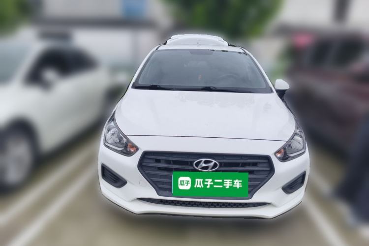 Used Hyundai Verna (older generation) 2020 1.4L Manual GL Refreshed Edition Front