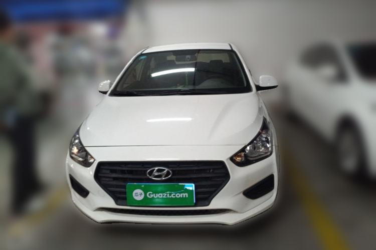 Used Hyundai Verna (older generation) 2020 1.4L Manual GL Refreshed Edition Front