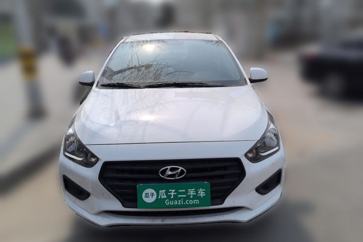 Used Hyundai Verna (older generation) 2020 1.4L Manual GL Refreshed Edition Front