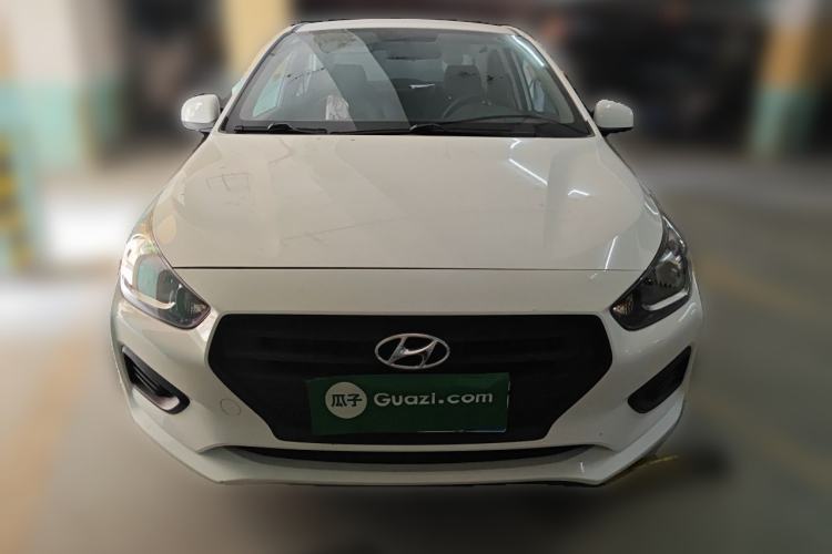 Used Hyundai Verna (older generation) 2020 1.4L Manual GL Refreshed Edition Front