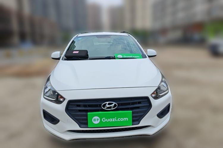 Used Hyundai Verna (older generation) 2020 1.4L Manual GL Refreshed Edition Front