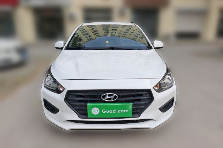 Used Hyundai Verna (older generation) 2020 1.4L Manual GL Refreshed Edition Front