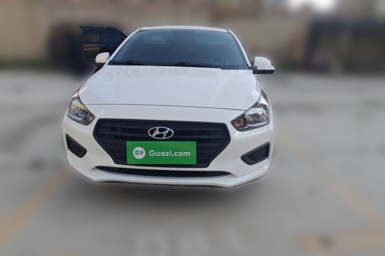 Used Hyundai Verna (older generation) 2020 1.4L Manual GL Refreshed Edition Front