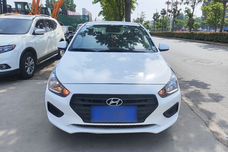 Used Hyundai Verna (older generation) 2020 1.4L Manual GL Refreshed Edition Front