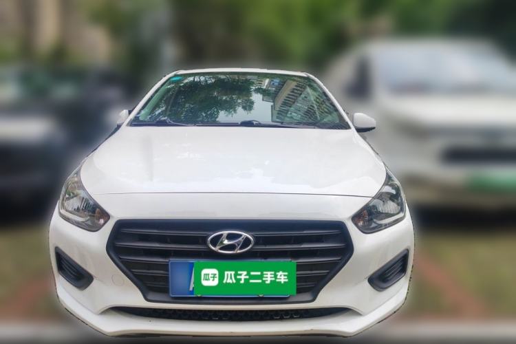Used Hyundai Verna (older generation) 2020 1.4L Manual GL Refreshed Edition Front