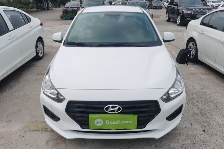 Used Hyundai Verna (older generation) 2020 1.4L Manual GL Refreshed Edition Front