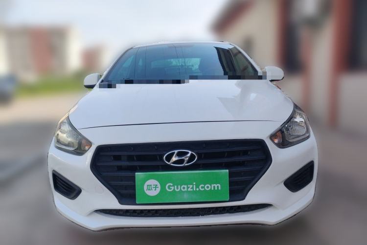Used Hyundai Verna (older generation) 2020 1.4L Manual GL Refreshed Edition Front