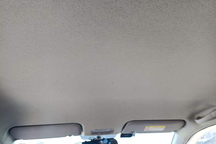 Used Hyundai Verna (older generation) 2020 1.4L Manual GL Refreshed Edition Headliner