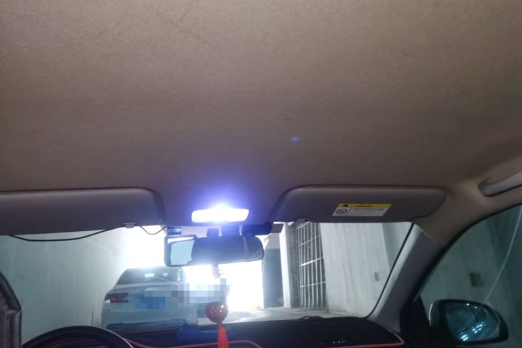 Used Hyundai Verna (older generation) 2020 1.4L Manual GL Refreshed Edition Headliner