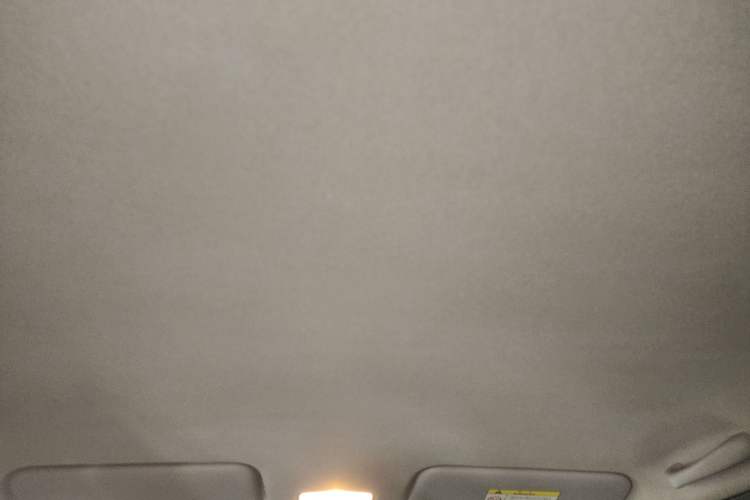 Used Hyundai Verna (older generation) 2020 1.4L Manual GL Refreshed Edition Headliner