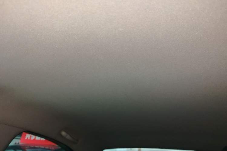 Used Hyundai Verna (older generation) 2020 1.4L Manual GL Refreshed Edition Headliner