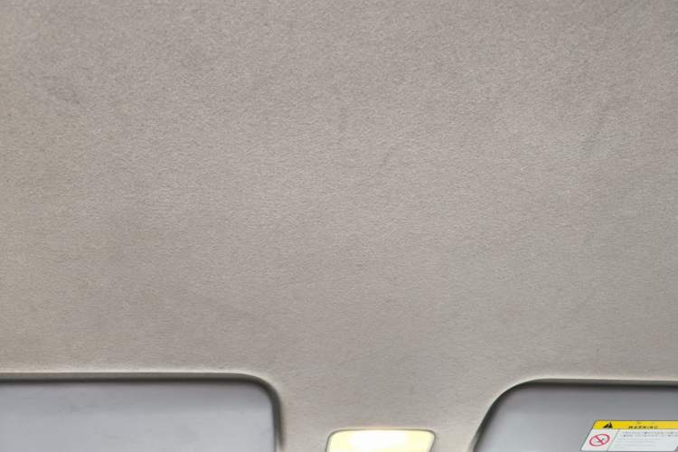 Used Hyundai Verna (older generation) 2020 1.4L Manual GL Refreshed Edition Headliner
