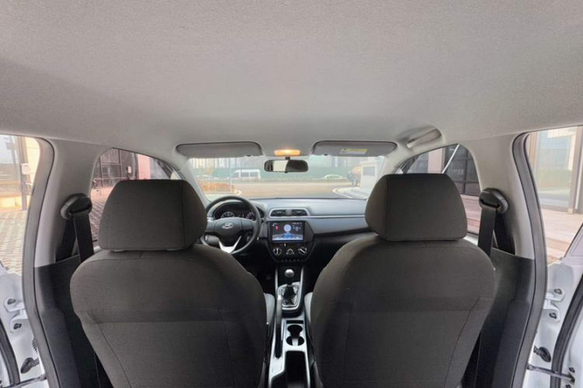 Used Hyundai Verna (older generation) 2020 1.4L Manual GL Refreshed Edition Headliner