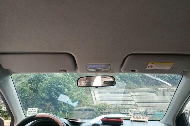 Used Hyundai Verna (older generation) 2020 1.4L Manual GL Refreshed Edition Headliner