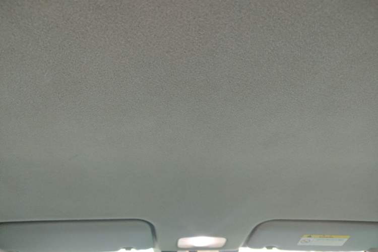 Used Hyundai Verna (older generation) 2020 1.4L Manual GL Refreshed Edition Headliner
