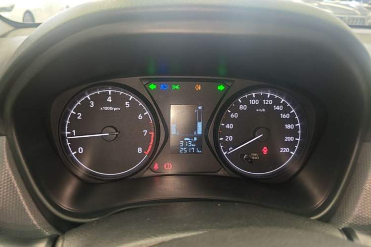 Used Hyundai Verna (older generation) 2020 1.4L Manual GL Refreshed Edition Instrument Cluster