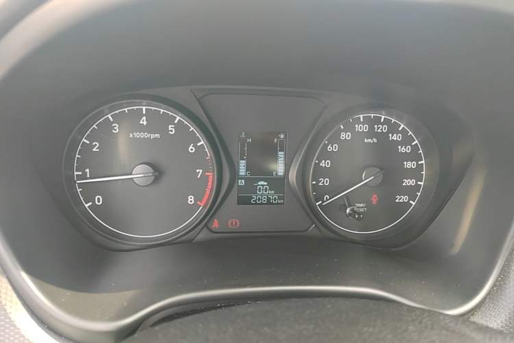 Used Hyundai Verna (older generation) 2020 1.4L Manual GL Refreshed Edition Instrument Cluster