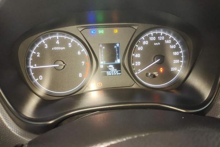Used Hyundai Verna (older generation) 2020 1.4L Manual GL Refreshed Edition Instrument Cluster