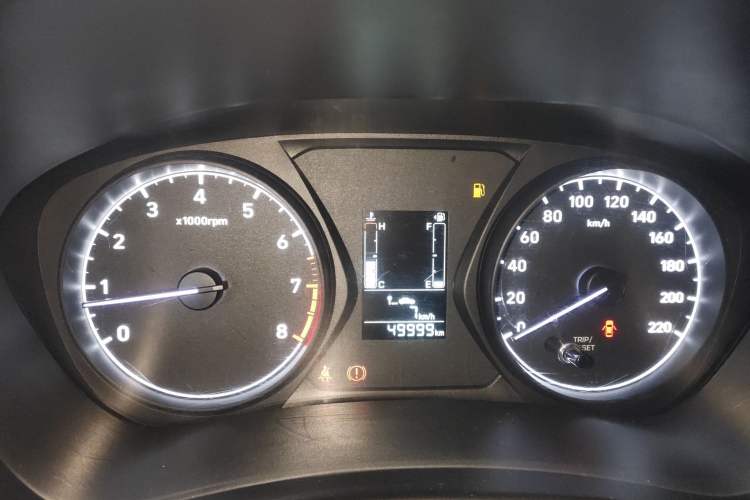 Used Hyundai Verna (older generation) 2020 1.4L Manual GL Refreshed Edition Instrument Cluster
