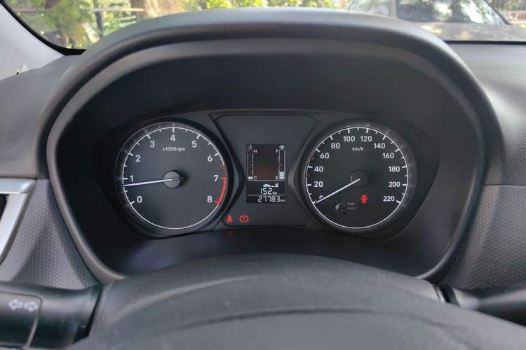 Used Hyundai Verna (older generation) 2020 1.4L Manual GL Refreshed Edition Instrument Cluster