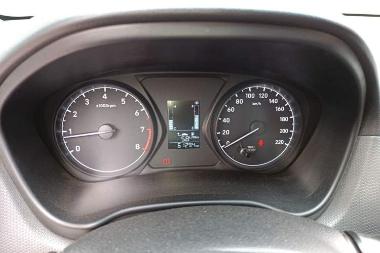 Used Hyundai Verna (older generation) 2020 1.4L Manual GL Refreshed Edition Instrument Cluster