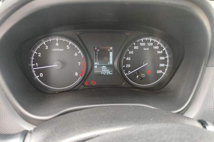 Used Hyundai Verna (older generation) 2020 1.4L Manual GL Refreshed Edition Instrument Cluster