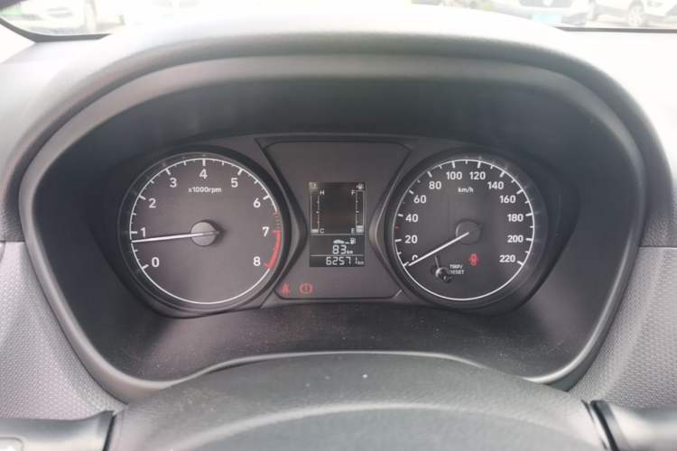 Used Hyundai Verna (older generation) 2020 1.4L Manual GL Refreshed Edition Instrument Cluster