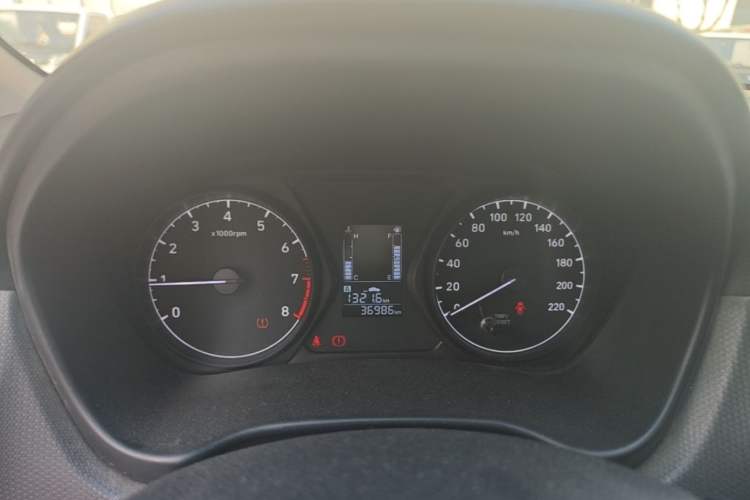 Used Hyundai Verna (older generation) 2020 1.4L Manual GL Refreshed Edition Instrument Cluster