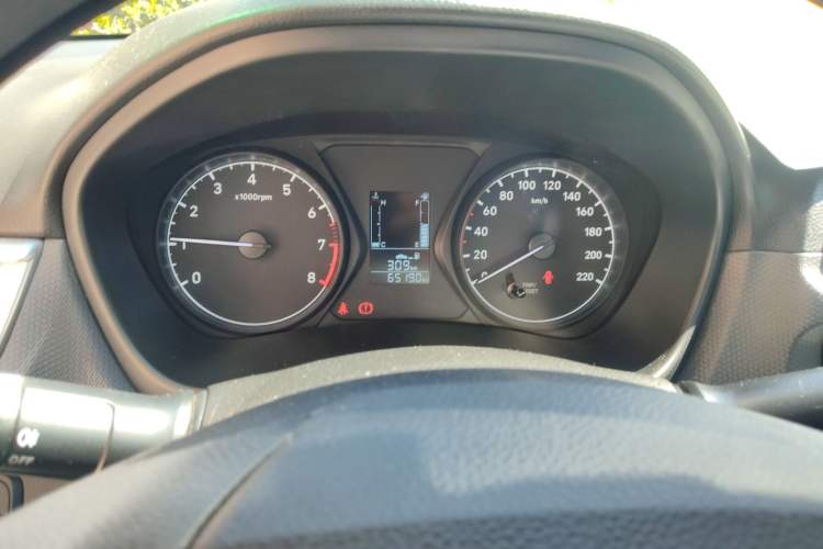 Used Hyundai Verna (older generation) 2020 1.4L Manual GL Refreshed Edition Instrument Cluster