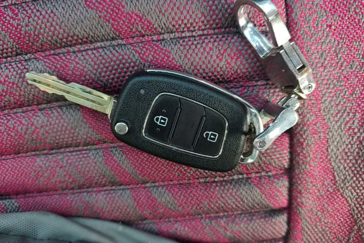 Used Hyundai Verna (older generation) 2020 1.4L Manual GL Refreshed Edition Interior 1