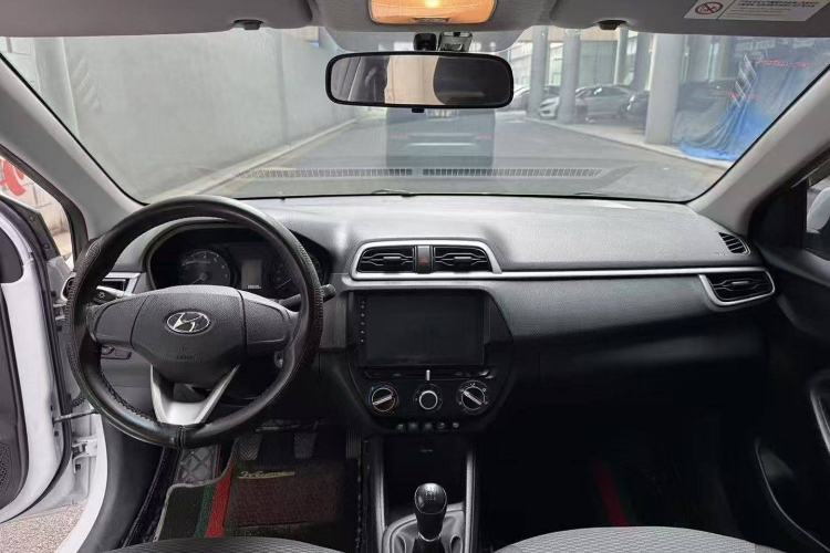 Used Hyundai Verna (older generation) 2020 1.4L Manual GL Refreshed Edition Interior 1