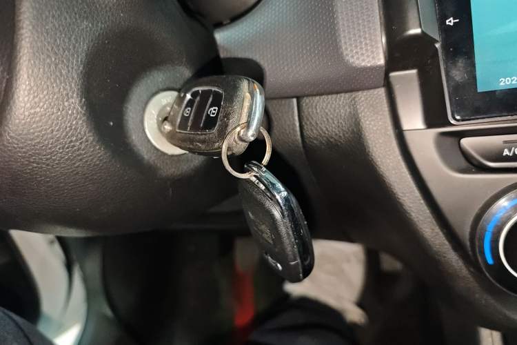 Used Hyundai Verna (older generation) 2020 1.4L Manual GL Refreshed Edition Interior 1