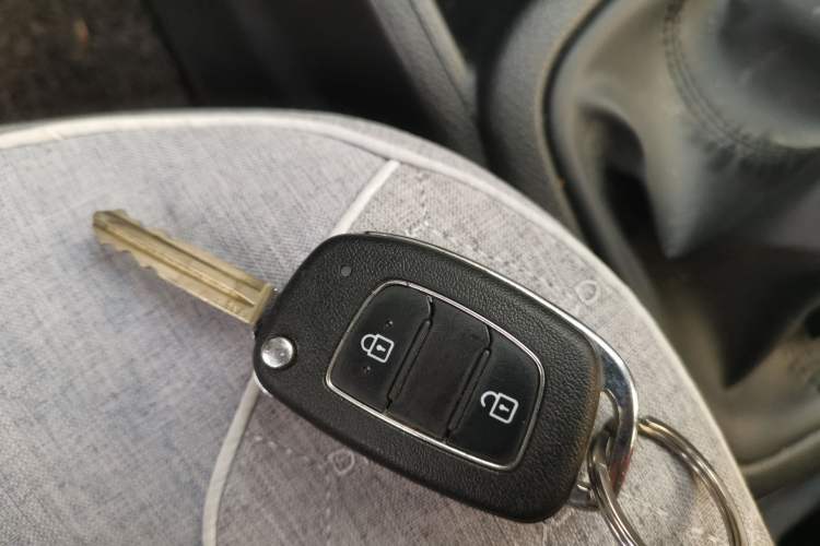 Used Hyundai Verna (older generation) 2020 1.4L Manual GL Refreshed Edition Interior 1