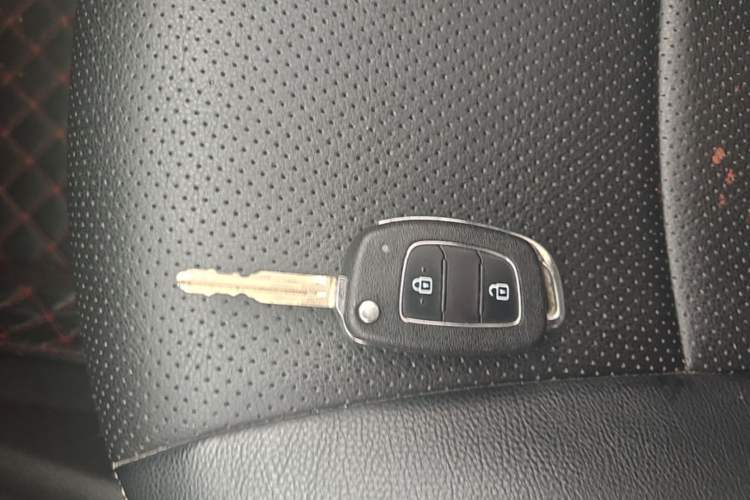 Used Hyundai Verna (older generation) 2020 1.4L Manual GL Refreshed Edition Interior 1