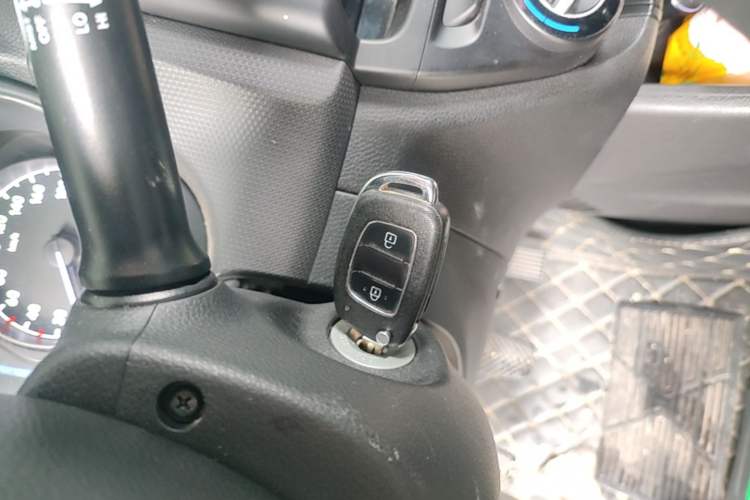 Used Hyundai Verna (older generation) 2020 1.4L Manual GL Refreshed Edition Interior 1