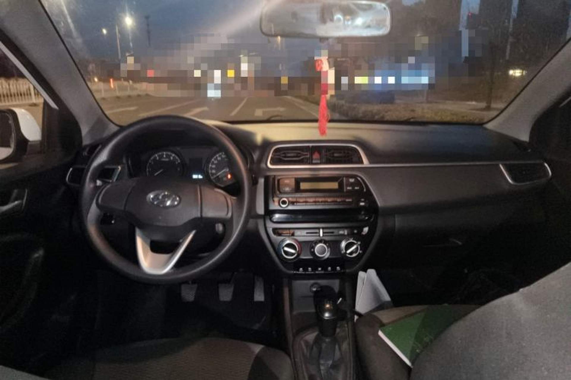 Used Hyundai Verna (older generation) 2020 1.4L Manual GL Refreshed Edition Interior 2