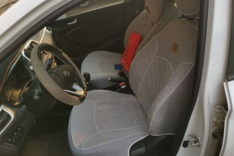 Used Hyundai Verna (older generation) 2020 1.4L Manual GL Refreshed Edition Interior 3