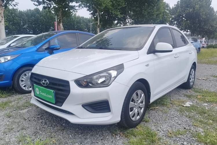 Hyundai Verna (older generation) 2020 1.4L Manual GL Refreshed Edition usado Guazi used car, China used car export, Used car for sale, Used cars, Cheapest cars for sale