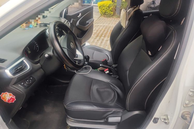 Used Hyundai Verna (older generation) 2020 1.4L Manual GL Refreshed Edition Left Front Seat
