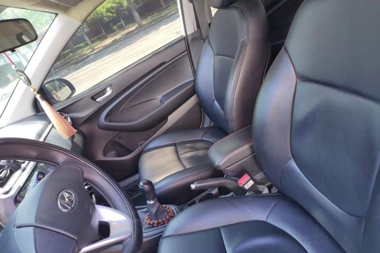 Used Hyundai Verna (older generation) 2020 1.4L Manual GL Refreshed Edition Left Front Seat