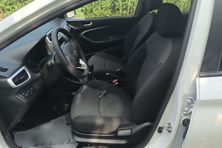 Used Hyundai Verna (older generation) 2020 1.4L Manual GL Refreshed Edition Left Front Seat