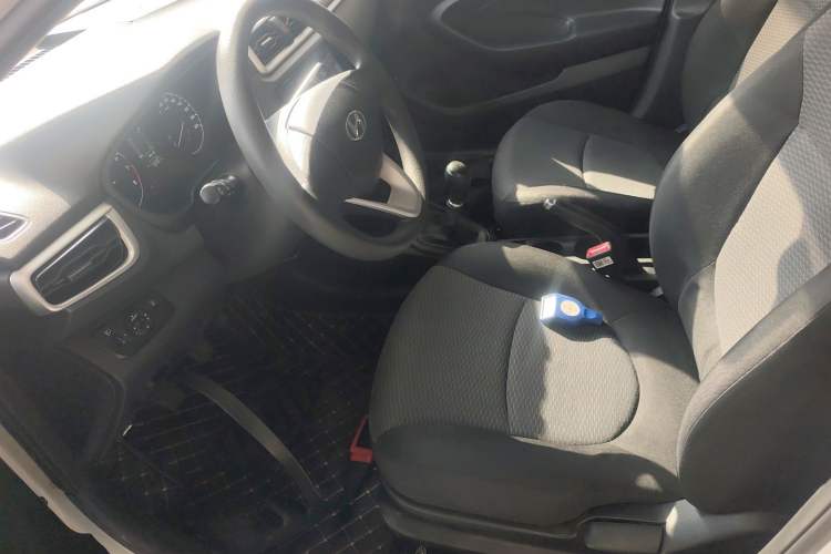 Used Hyundai Verna (older generation) 2020 1.4L Manual GL Refreshed Edition Left Front Seat