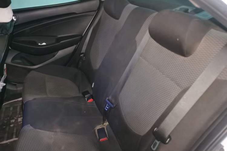 Used Hyundai Verna (older generation) 2020 1.4L Manual GL Refreshed Edition Left Rear Seat