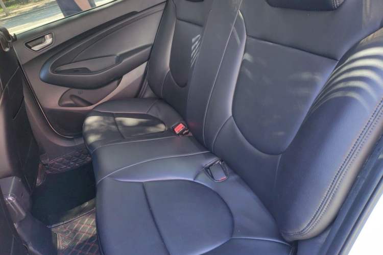 Used Hyundai Verna (older generation) 2020 1.4L Manual GL Refreshed Edition Left Rear Seat