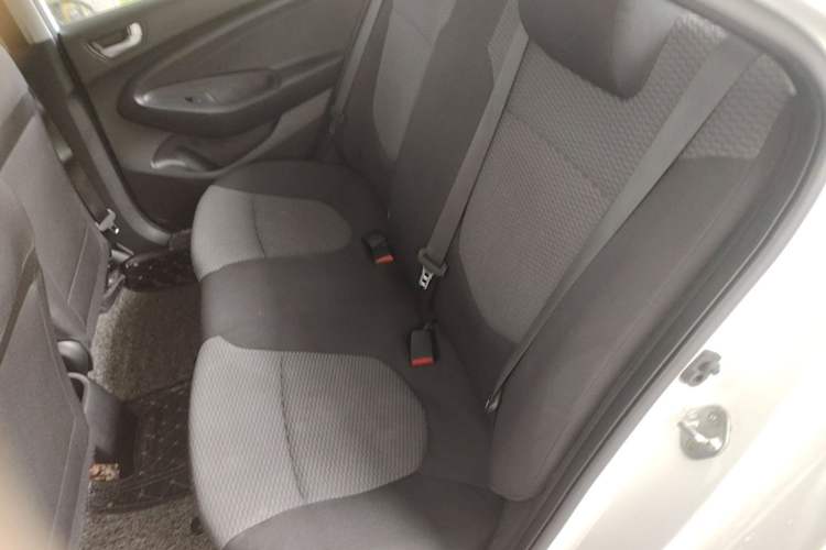 Used Hyundai Verna (older generation) 2020 1.4L Manual GL Refreshed Edition Left Rear Seat