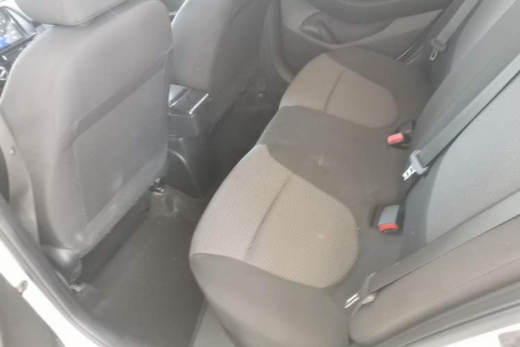 Used Hyundai Verna (older generation) 2020 1.4L Manual GL Refreshed Edition Left Rear Seat
